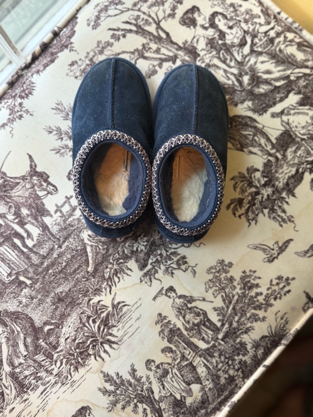 UGG Kids Navy Suede Plush-Lined Slippers with Chain Trim